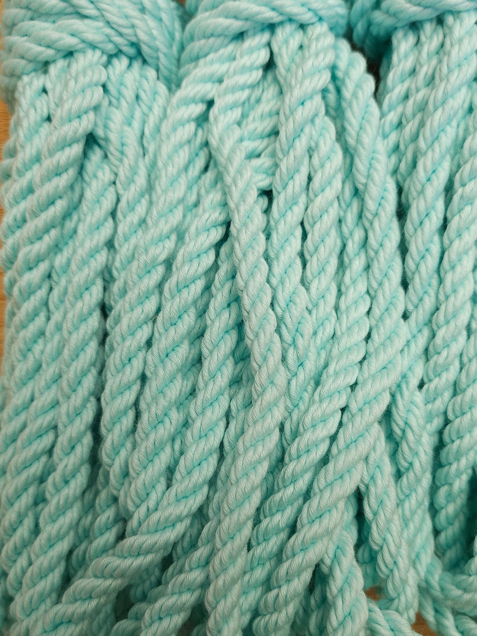 Baby blue Shibari UV Glow Rope - RebornRopes