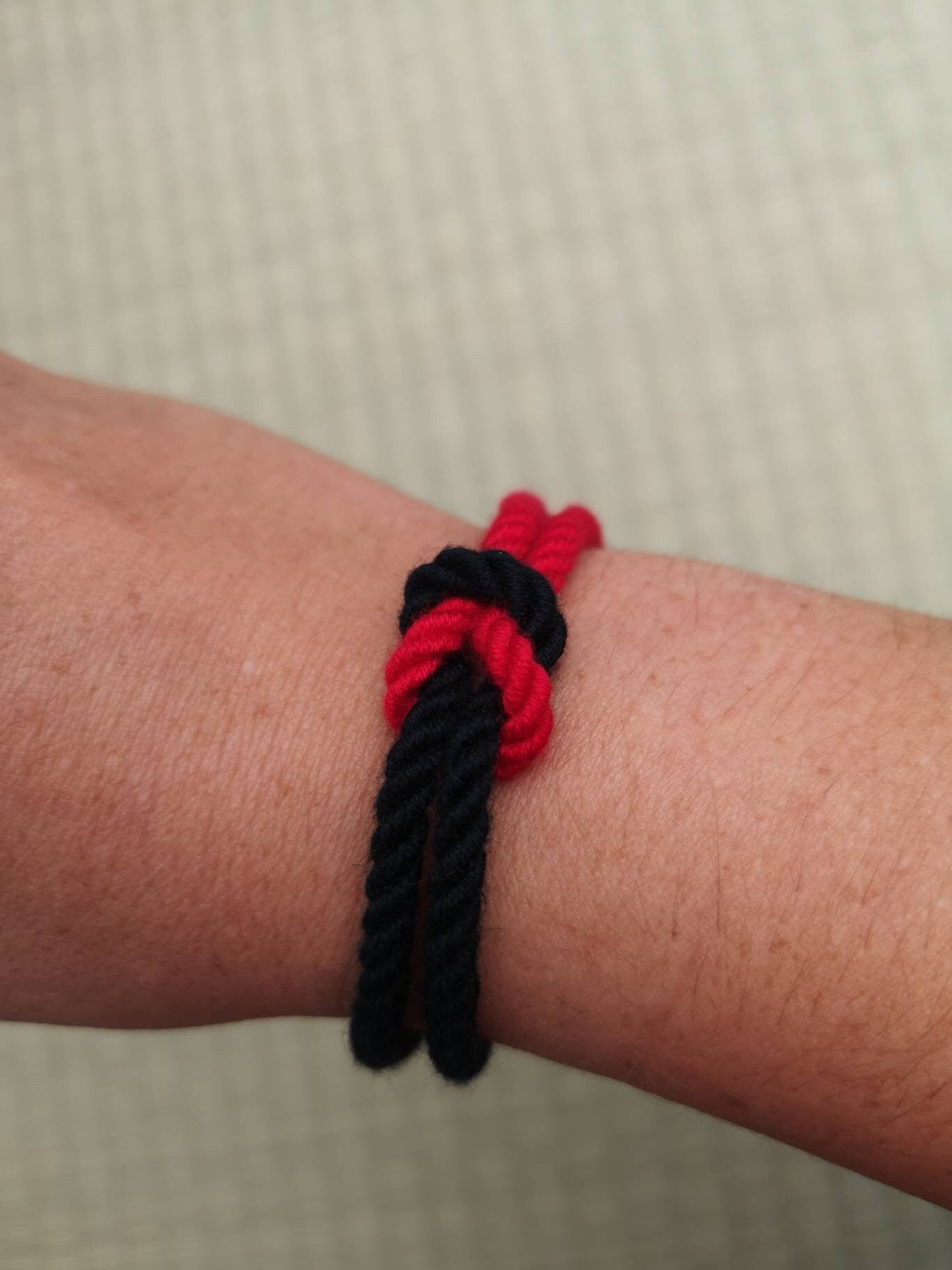 Black and Red shibari knot bamboo bracelet - RebornRopes