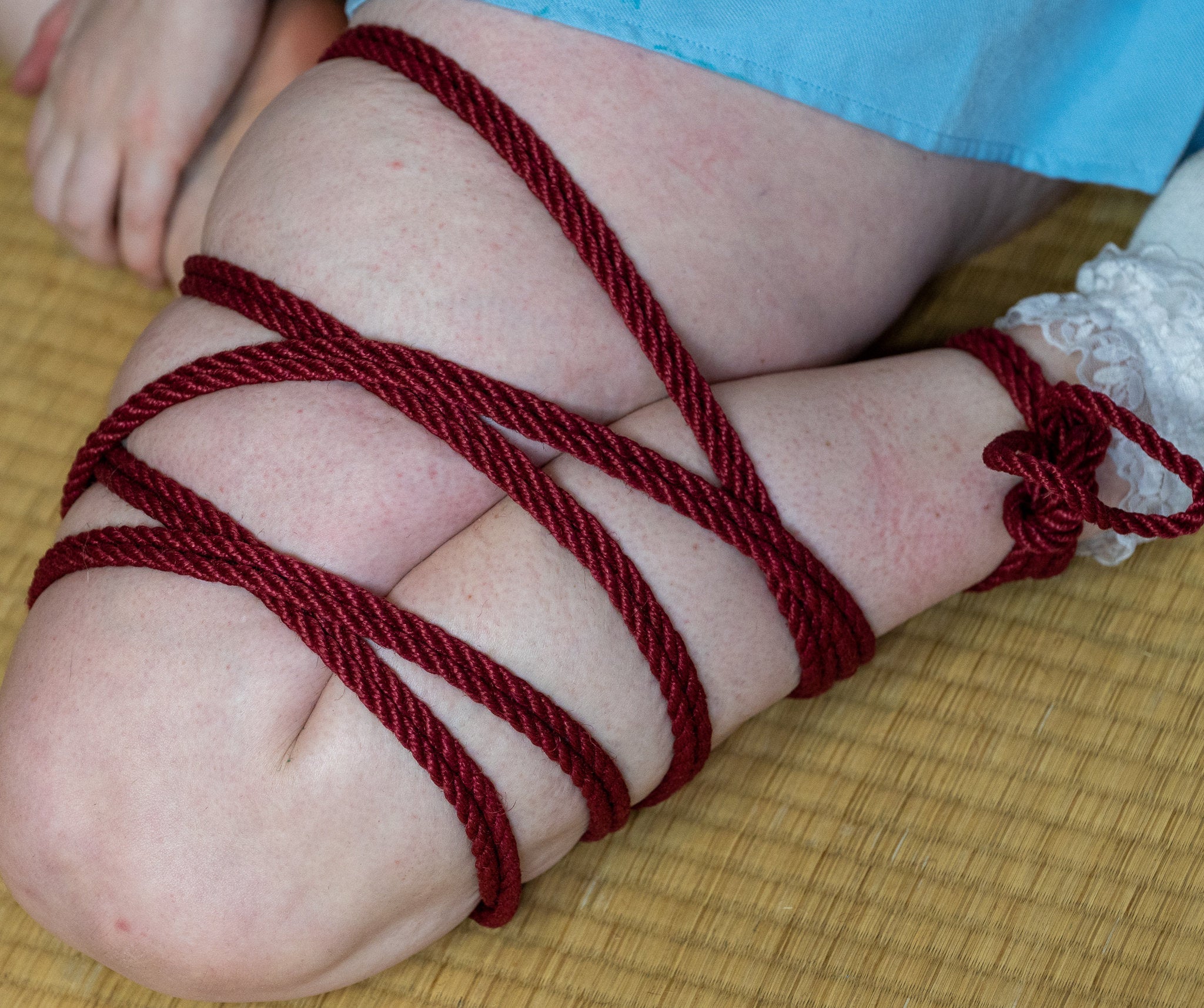 Fotomono Leg Tie with a Cherry 2 - Ply Jute Shibari Rope - RebornRopes