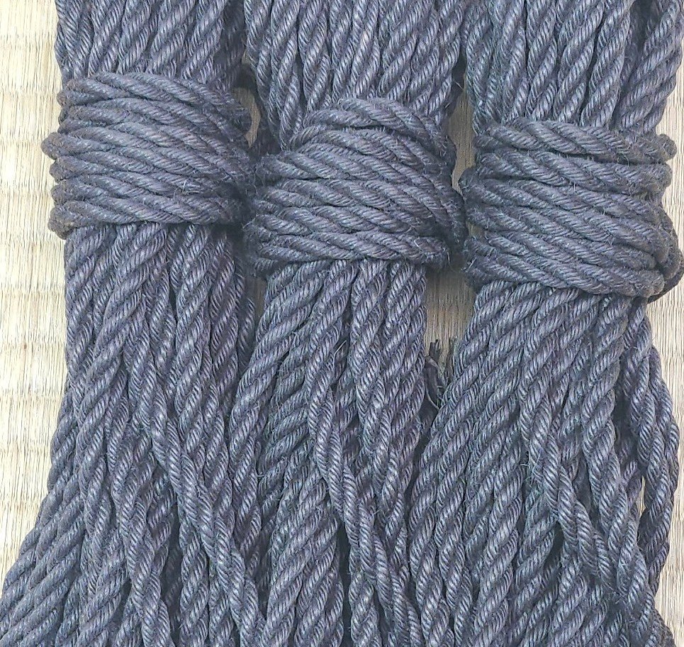 Grey "Gure" - Shibari Rope - Jute - Fully Treated - RebornRopes