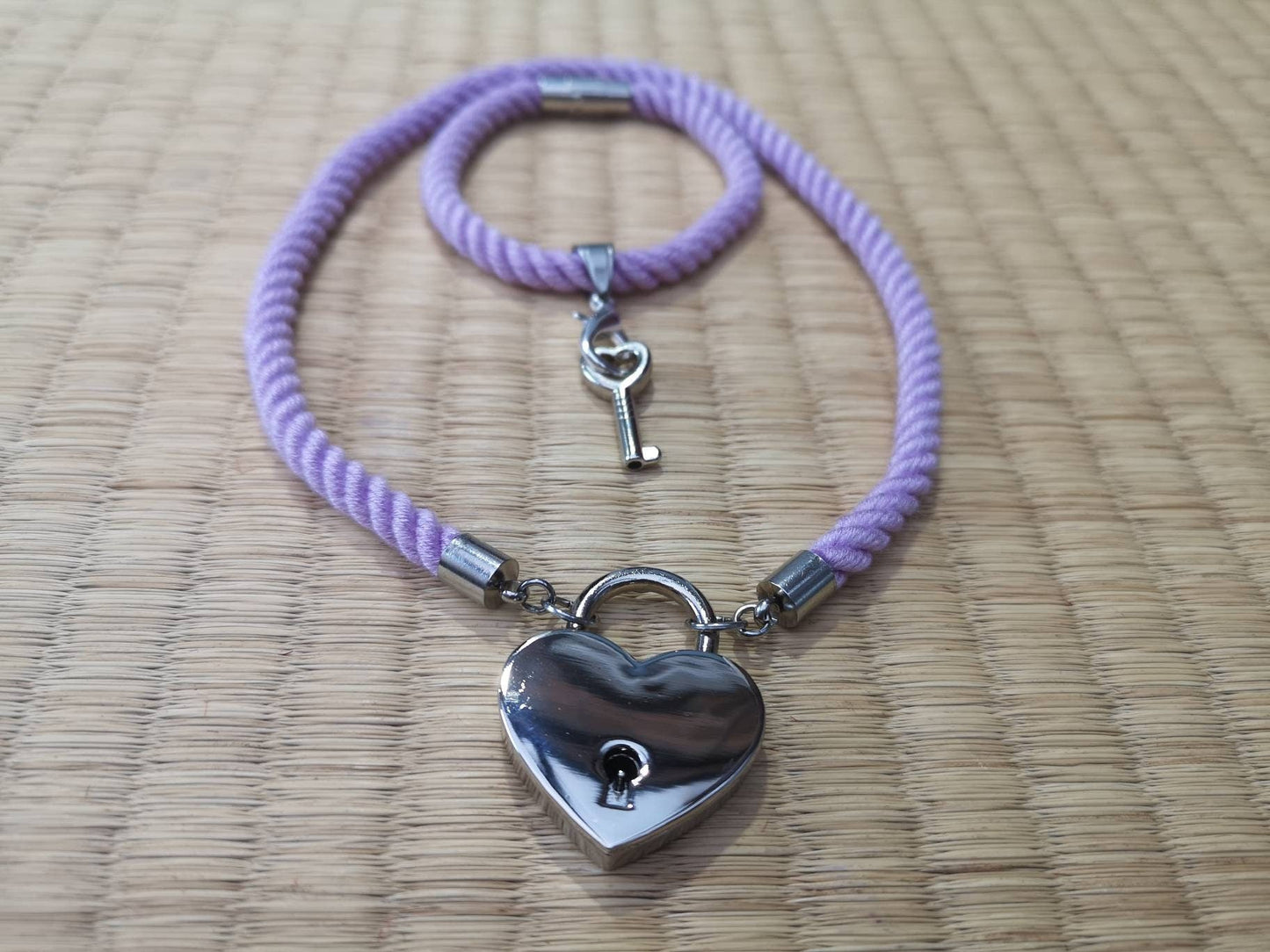 Lilac bamboo locking rope collar and bracelet set - RebornRopes