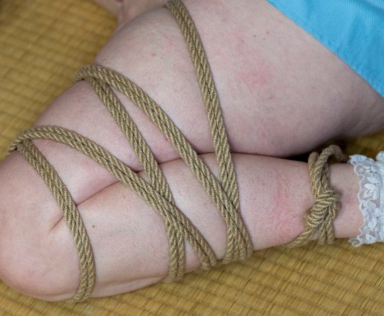 Natural 2 - Ply Jute Shibari Rope - RebornRopes