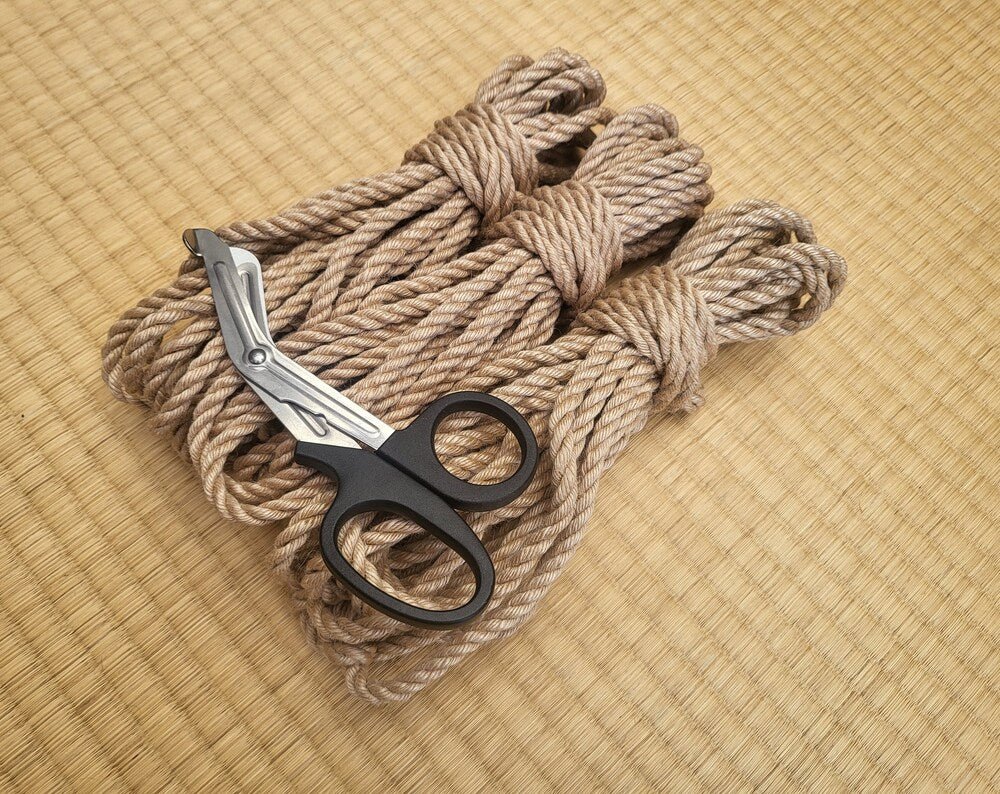 Natural - Fully treated jute shibari rope - RebornRopes