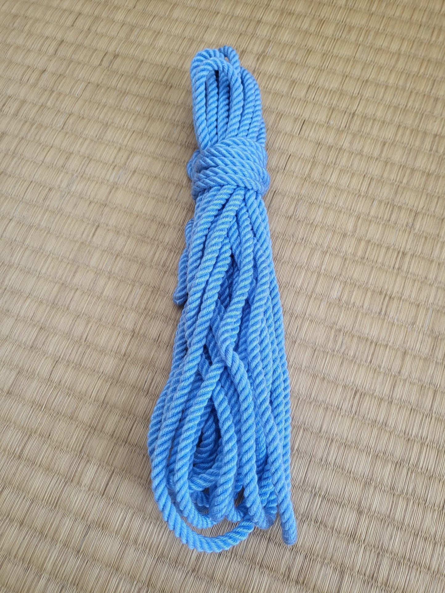 ‘Periwinkle’ bamboo bondage rope - RebornRopes