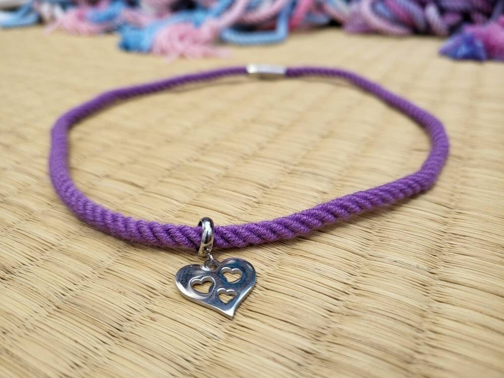 Polyamory/Traid pride necklace bamboo collar - RebornRopes