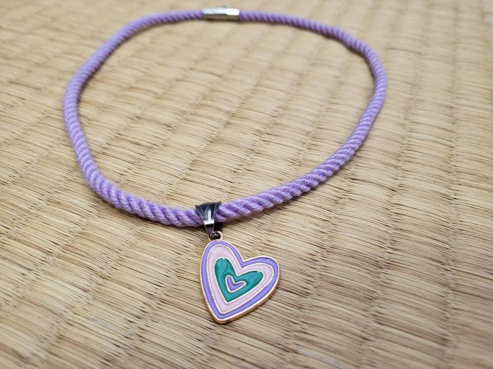 Pretty heart necklace collar made with bamboo rope - RebornRopes