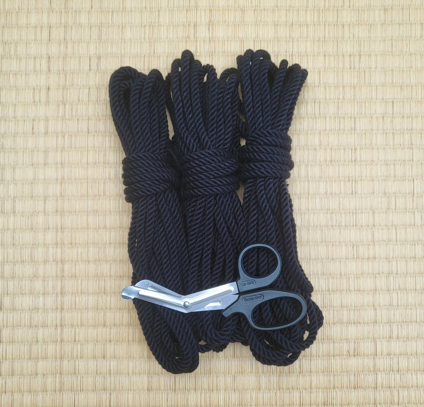 ‘Raven Black’ Bamboo bondage rope - RebornRopes