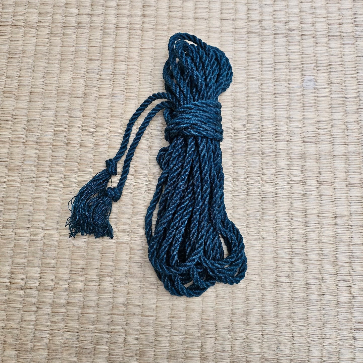 'Teal' Hemp shibari rope - RebornRopes