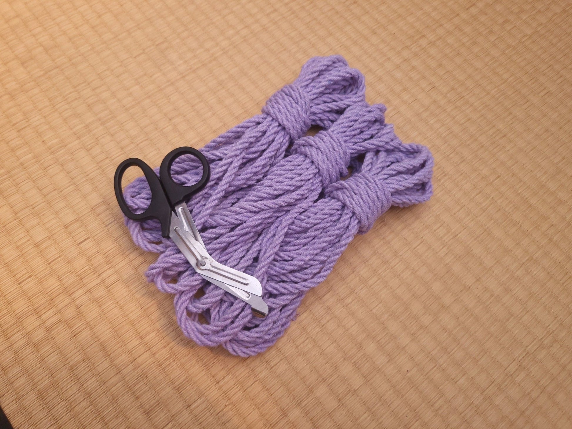 'Wisteria Love' Hemp bondage rope. - RebornRopes